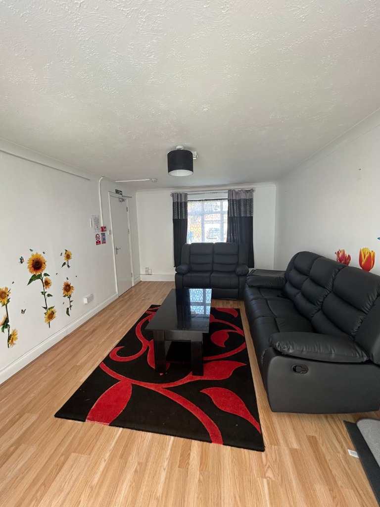 Comfortable communal living room at Bannies Place
